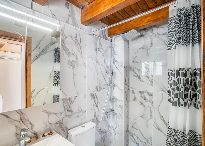 Apartamento Nicolas Karousádes