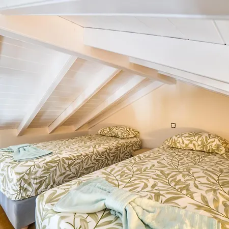 Nicolas * Karousádes